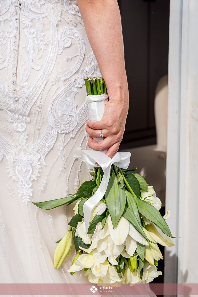 casamento catolico-casamento 2026-casamento 2027-fotografo curitiba-fotografo de casamento-casamento na igreja-wedding-wedday-casamento do ano-vestido de noiva-noiva-alianças-fotografo de famílias-fotografo de casamento curitiba-wed-bride