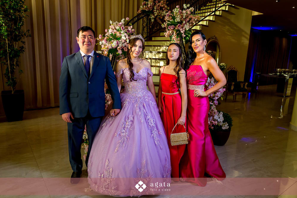 festa de 15 anos-debutante curitiba-fotografo curitiba-fotografo de 15 anos-15 anos-baile de debutante-decoracao de 15 anos-15 anos cwb-fotografo de aniversario-fotografo criativo-melhor fotografo-vestido de debutante