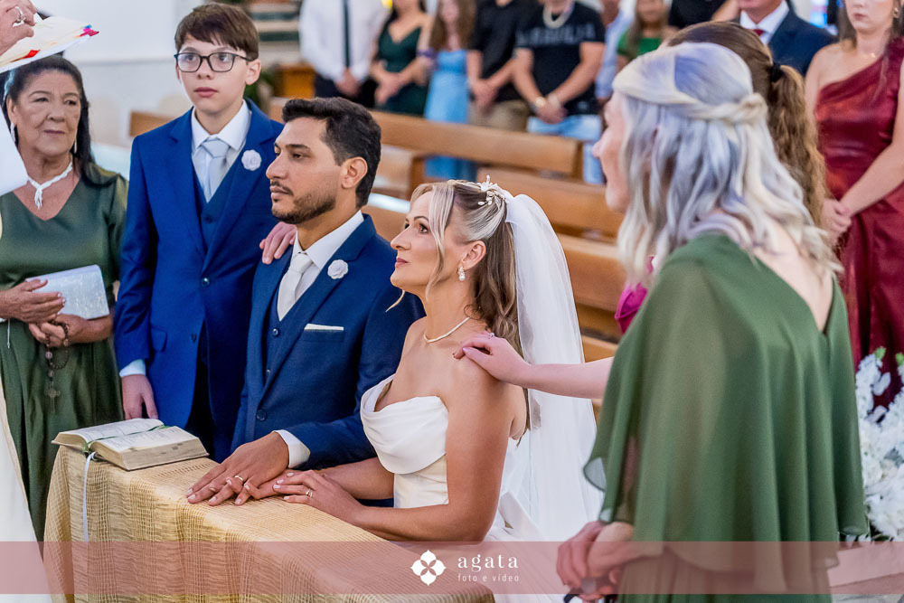 casamento curitiba-casamento catolico-fotografo de casamento curitiba-fotografo-casamento cristao-fotografo de casamento-wedding 2027-noiva-vestido de noiva-casamento catolico-wed-decoração de casamento-making of da noiva-making of