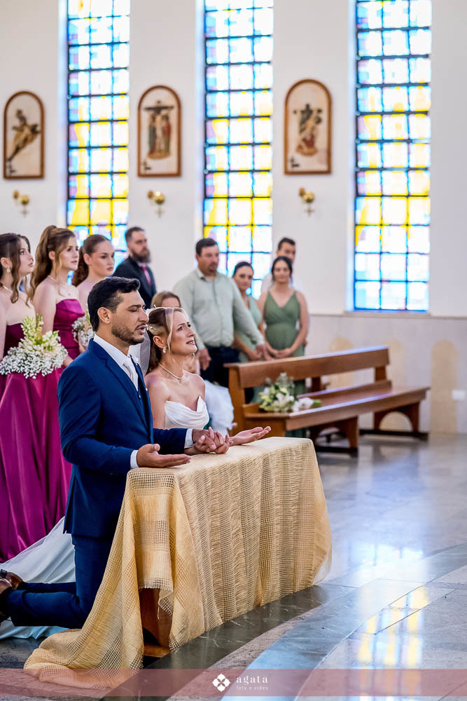 casamento curitiba-casamento catolico-fotografo de casamento curitiba-fotografo-casamento cristao-fotografo de casamento-wedding 2027-noiva-vestido de noiva-casamento catolico-wed-decoração de casamento-making of da noiva-making of