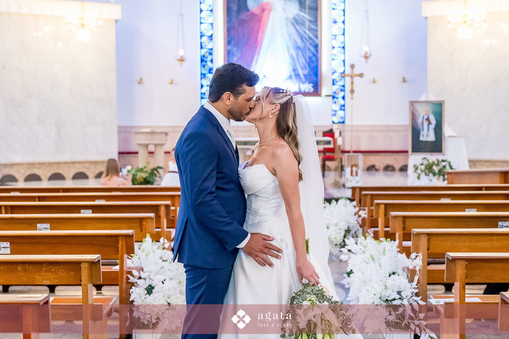 casamento curitiba-casamento catolico-fotografo de casamento curitiba-fotografo-casamento cristao-fotografo de casamento-wedding 2027-noiva-vestido de noiva-casamento catolico-wed-decoração de casamento-making of da noiva-making of