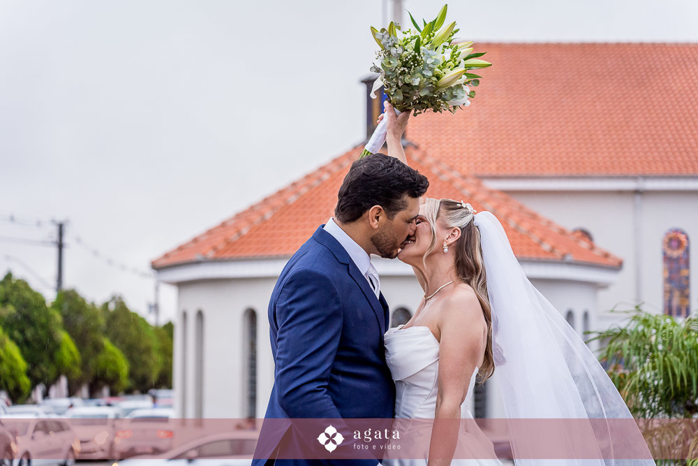 casamento curitiba-casamento catolico-fotografo de casamento curitiba-fotografo-casamento cristao-fotografo de casamento-wedding 2027-noiva-vestido de noiva-casamento catolico-wed-decoração de casamento-making of da noiva-making of