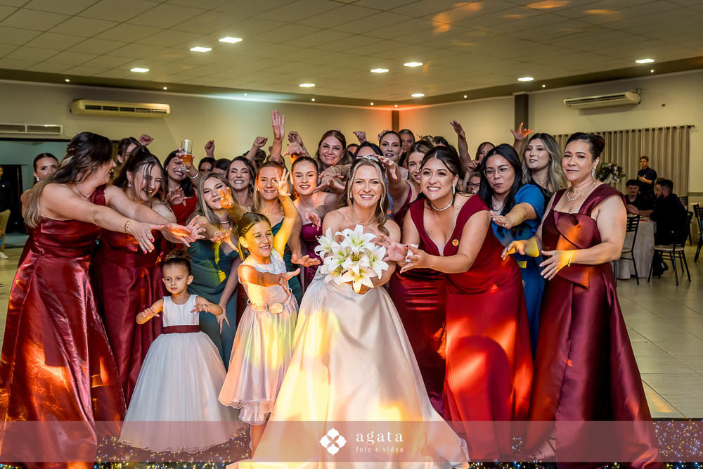 casamento curitiba-casamento catolico-fotografo de casamento curitiba-fotografo-casamento cristao-fotografo de casamento-wedding 2027-noiva-vestido de noiva-casamento catolico-wed-decoração de casamento-making of da noiva-making of