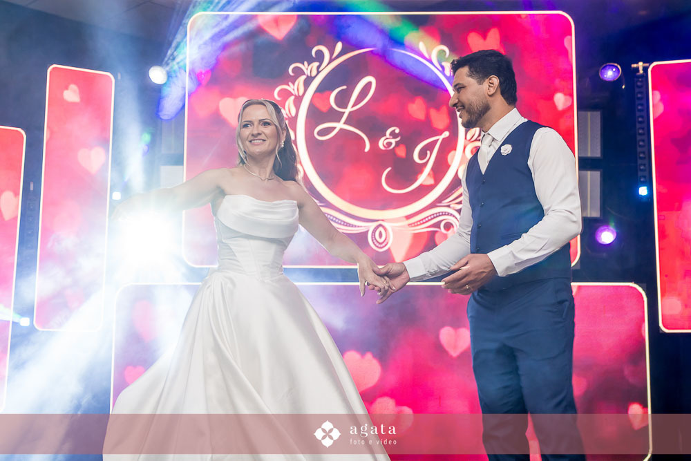 casamento curitiba-casamento catolico-fotografo de casamento curitiba-fotografo-casamento cristao-fotografo de casamento-wedding 2027-noiva-vestido de noiva-casamento catolico-wed-decoração de casamento-making of da noiva-making of