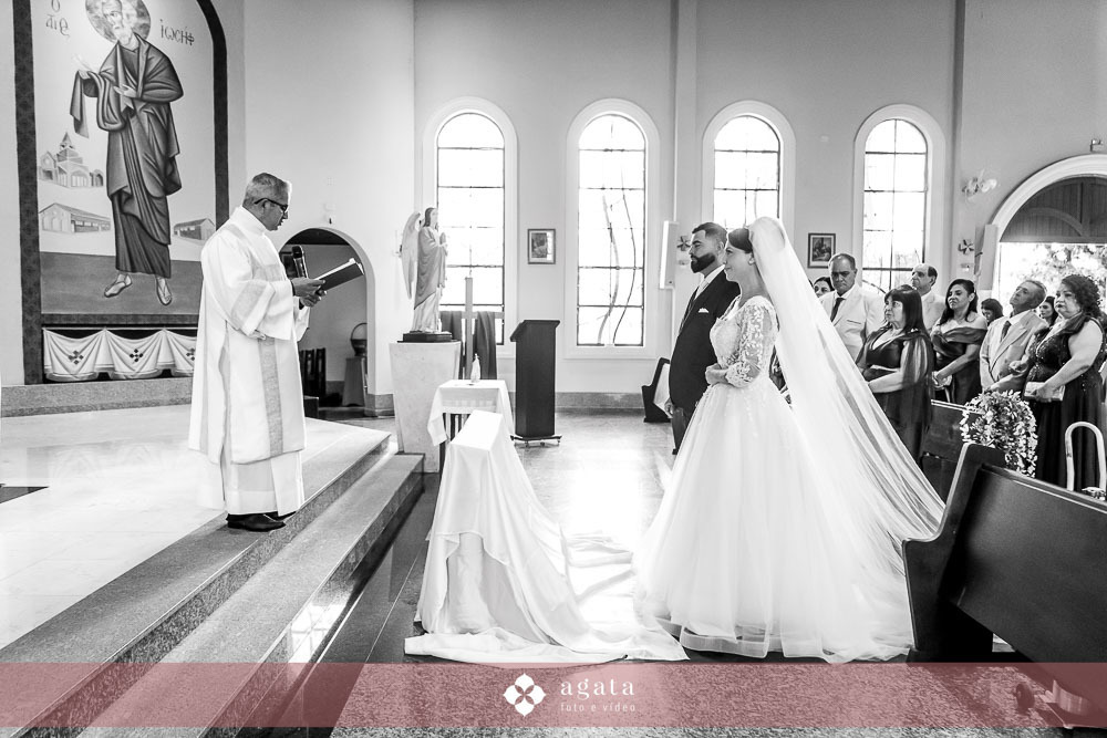 casamento curitiba-fotografo de casamento-fotografo curitiba-casamento na igreja-casamento 2027-vestido de noiva-casamento catolico-casamento com festa-fotografo de casamento curitiba-fotografo-wedding-matrimonio-casamento na igreja-festa