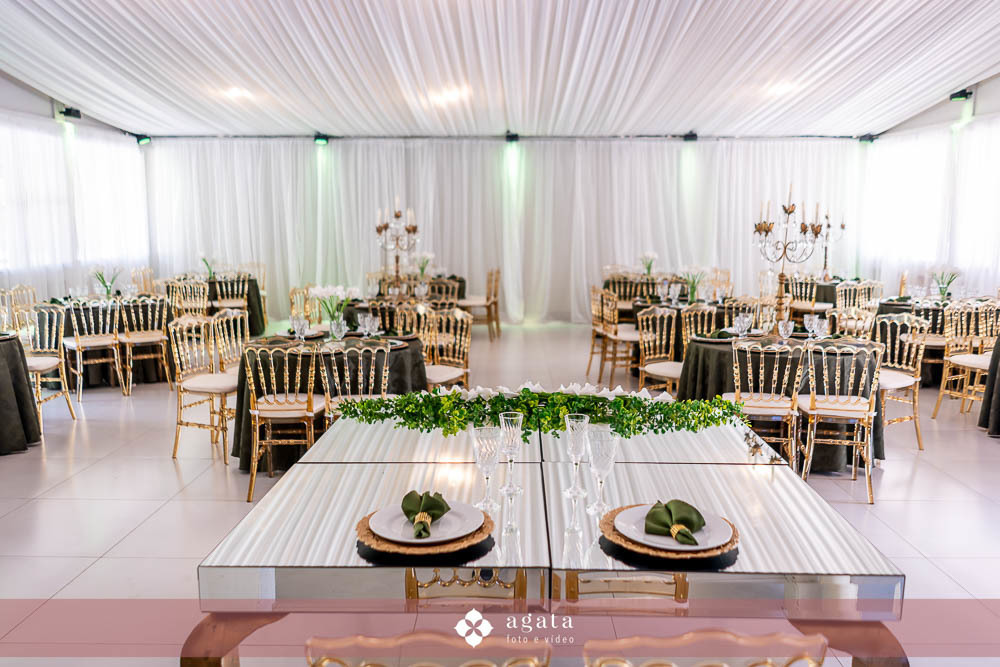 casamento curitiba-fotografo de casamento-fotografo curitiba-casamento na igreja-casamento 2027-vestido de noiva-casamento catolico-casamento com festa-fotografo de casamento curitiba-fotografo-wedding-matrimonio-casamento na igreja-festa