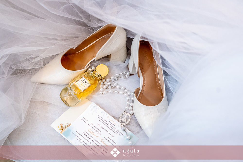 casamento curitiba-fotografo de casamento-fotografo curitiba-casamento na igreja-casamento 2027-vestido de noiva-casamento catolico-casamento com festa-fotografo de casamento curitiba-fotografo-wedding-matrimonio-casamento na igreja-festa