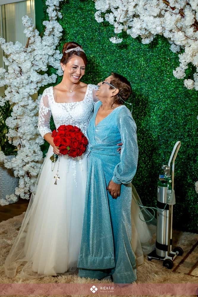 casamento curitiba-fotografo de casamento-fotografo curitiba-casamento na igreja-casamento 2027-vestido de noiva-casamento catolico-casamento com festa-fotografo de casamento curitiba-fotografo-wedding-matrimonio-casamento na igreja-festa