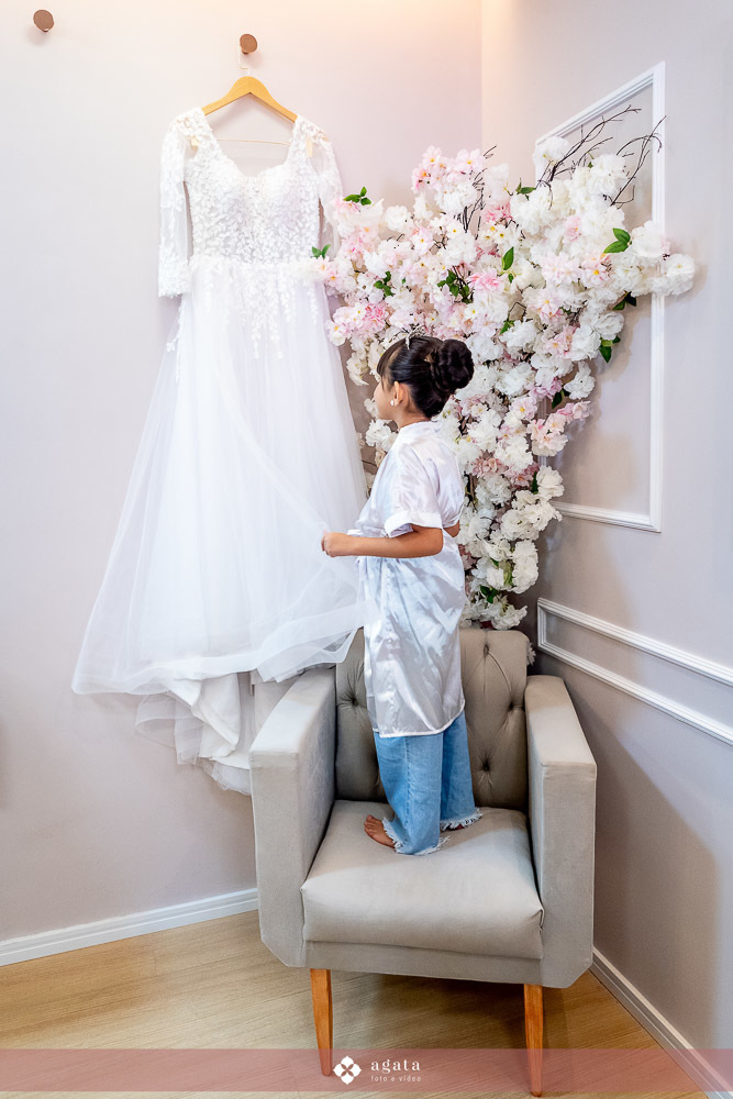 casamento curitiba-fotografo de casamento-fotografo curitiba-casamento na igreja-casamento 2027-vestido de noiva-casamento catolico-casamento com festa-fotografo de casamento curitiba-fotografo-wedding-matrimonio-casamento na igreja-festa