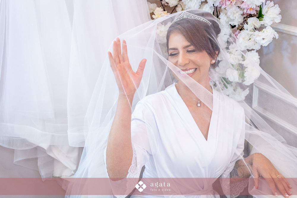 casamento curitiba-fotografo de casamento-fotografo curitiba-casamento na igreja-casamento 2027-vestido de noiva-casamento catolico-casamento com festa-fotografo de casamento curitiba-fotografo-wedding-matrimonio-casamento na igreja-festa