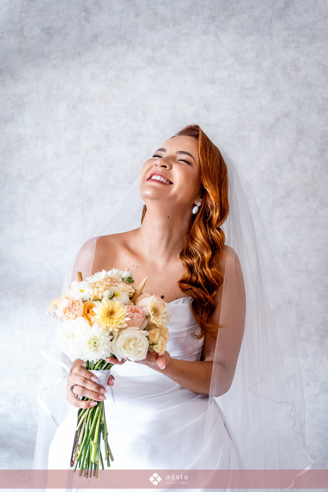 casamento curitiba-fotografo de casamento curitiba-casamento ao ar livre-noiva-vestido de noiva-casamento 2027-noiva de cabelo solto-casamento no jardim-ensaio casal externo-wedding-casamento 2026-casamento 2027-casamento do ano-madrinhas de casamento-wed