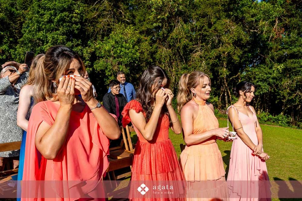 casamento curitiba-fotografo de casamento curitiba-casamento ao ar livre-noiva-vestido de noiva-casamento 2027-noiva de cabelo solto-casamento no jardim-ensaio casal externo-wedding-casamento 2026-casamento 2027-casamento do ano-madrinhas de casamento-wed