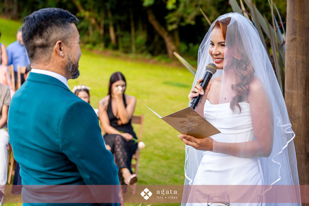 casamento curitiba-fotografo de casamento curitiba-casamento ao ar livre-noiva-vestido de noiva-casamento 2027-noiva de cabelo solto-casamento no jardim-ensaio casal externo-wedding-casamento 2026-casamento 2027-casamento do ano-madrinhas de casamento-wed