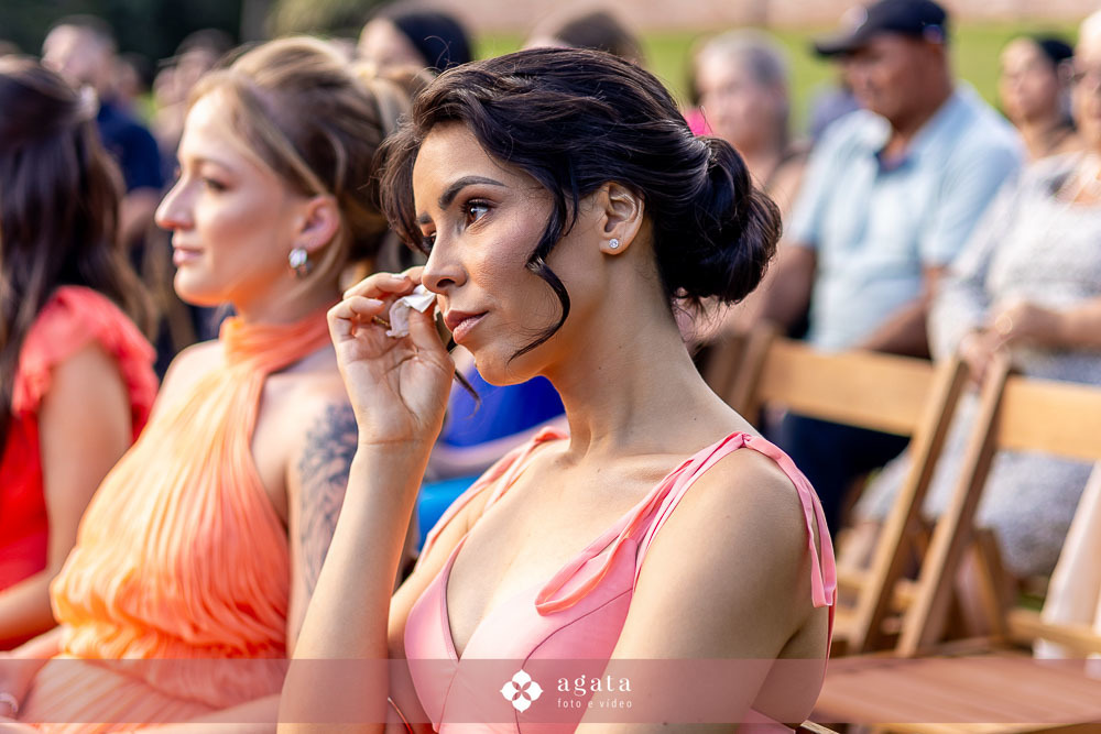 casamento curitiba-fotografo de casamento curitiba-casamento ao ar livre-noiva-vestido de noiva-casamento 2027-noiva de cabelo solto-casamento no jardim-ensaio casal externo-wedding-casamento 2026-casamento 2027-casamento do ano-madrinhas de casamento-wed