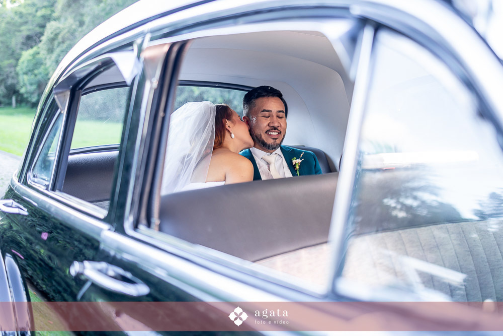 casamento curitiba-fotografo de casamento curitiba-casamento ao ar livre-noiva-vestido de noiva-casamento 2027-noiva de cabelo solto-casamento no jardim-ensaio casal externo-wedding-casamento 2026-casamento 2027-casamento do ano-madrinhas de casamento-wed