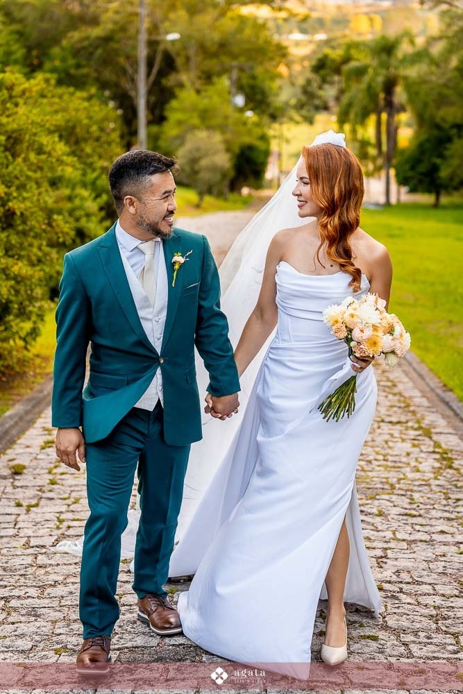 casamento curitiba-fotografo de casamento curitiba-casamento ao ar livre-noiva-vestido de noiva-casamento 2027-noiva de cabelo solto-casamento no jardim-ensaio casal externo-wedding-casamento 2026-casamento 2027-casamento do ano-madrinhas de casamento-wed