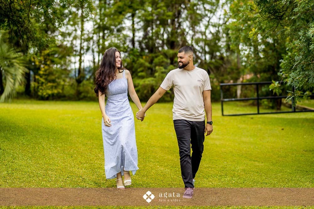 ensaio pre wedding-ensaio pre casamento-ensaio externo-fotografo de casamento-fotografo curitiba-ensaio de casal-ensaio de casal curitiba-ensaio externo casal-fotografo curitiba-fotografo de casamento-fotografo curitiba-fotografo-noivos-vestido de noiva