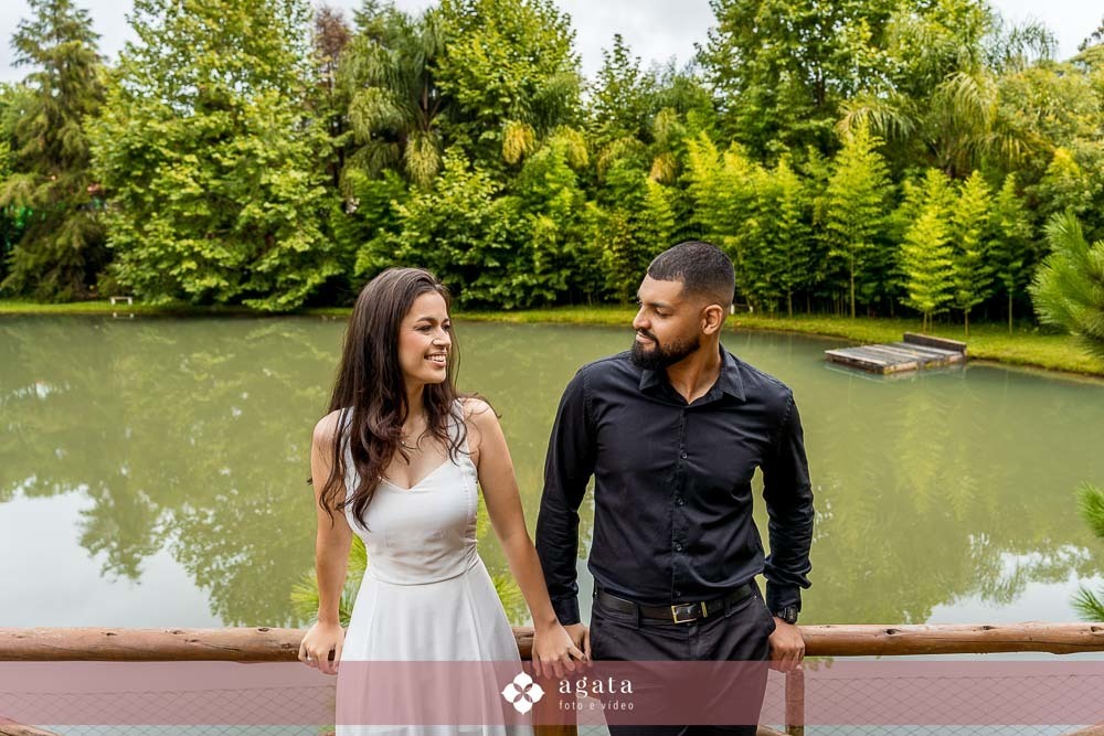 ensaio pre wedding-ensaio pre casamento-ensaio externo-fotografo de casamento-fotografo curitiba-ensaio de casal-ensaio de casal curitiba-ensaio externo casal-fotografo curitiba-fotografo de casamento-fotografo curitiba-fotografo-noivos-vestido de noiva