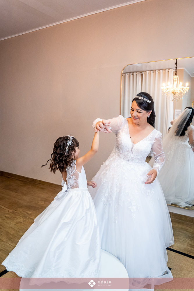 casamento ao ar livre-casamento curitiba-casamento-fotografo de casamento-fotografo curitiba-vestido de noiva-anel de noivado-casamento 2027-casamento-casamento do ano-noiva-wedding-fotografo de casamento curitiba-fotografo de casamento-wed-bride