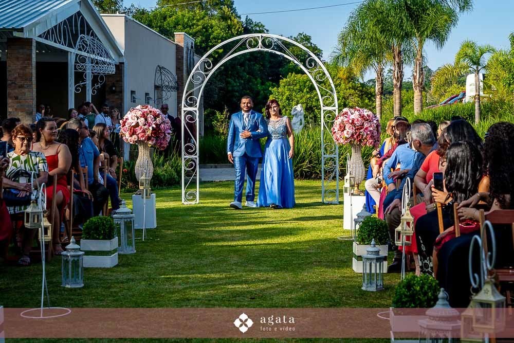 casamento ao ar livre-casamento curitiba-casamento-fotografo de casamento-fotografo curitiba-vestido de noiva-anel de noivado-casamento 2027-casamento-casamento do ano-noiva-wedding-fotografo de casamento curitiba-fotografo de casamento-wed-bride