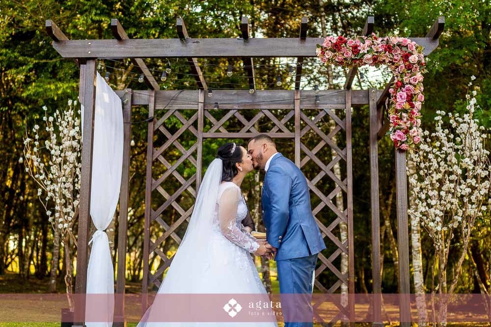 casamento ao ar livre-casamento curitiba-casamento-fotografo de casamento-fotografo curitiba-vestido de noiva-anel de noivado-casamento 2027-casamento-casamento do ano-noiva-wedding-fotografo de casamento curitiba-fotografo de casamento-wed-bride