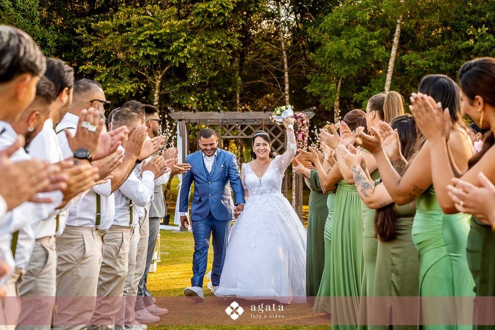 casamento ao ar livre-casamento curitiba-casamento-fotografo de casamento-fotografo curitiba-vestido de noiva-anel de noivado-casamento 2027-casamento-casamento do ano-noiva-wedding-fotografo de casamento curitiba-fotografo de casamento-wed-bride