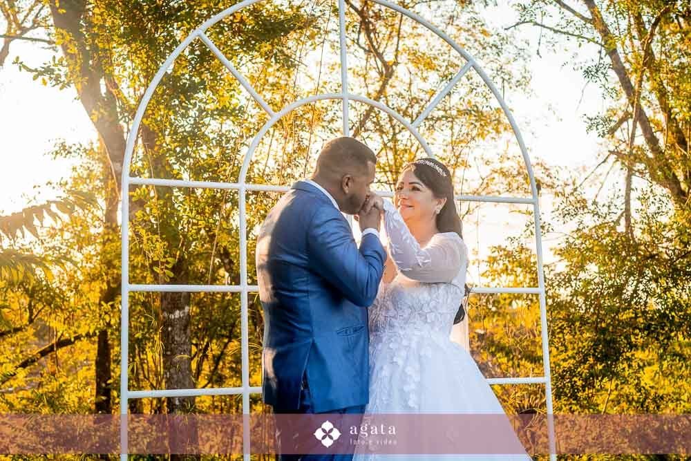 casamento ao ar livre-casamento curitiba-casamento-fotografo de casamento-fotografo curitiba-vestido de noiva-anel de noivado-casamento 2027-casamento-casamento do ano-noiva-wedding-fotografo de casamento curitiba-fotografo de casamento-wed-bride