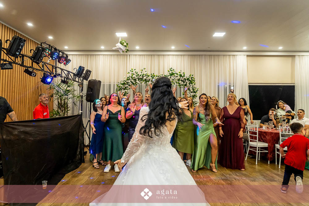 casamento ao ar livre-casamento curitiba-casamento-fotografo de casamento-fotografo curitiba-vestido de noiva-anel de noivado-casamento 2027-casamento-casamento do ano-noiva-wedding-fotografo de casamento curitiba-fotografo de casamento-wed-bride