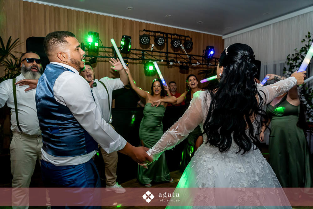 casamento ao ar livre-casamento curitiba-casamento-fotografo de casamento-fotografo curitiba-vestido de noiva-anel de noivado-casamento 2027-casamento-casamento do ano-noiva-wedding-fotografo de casamento curitiba-fotografo de casamento-wed-bride