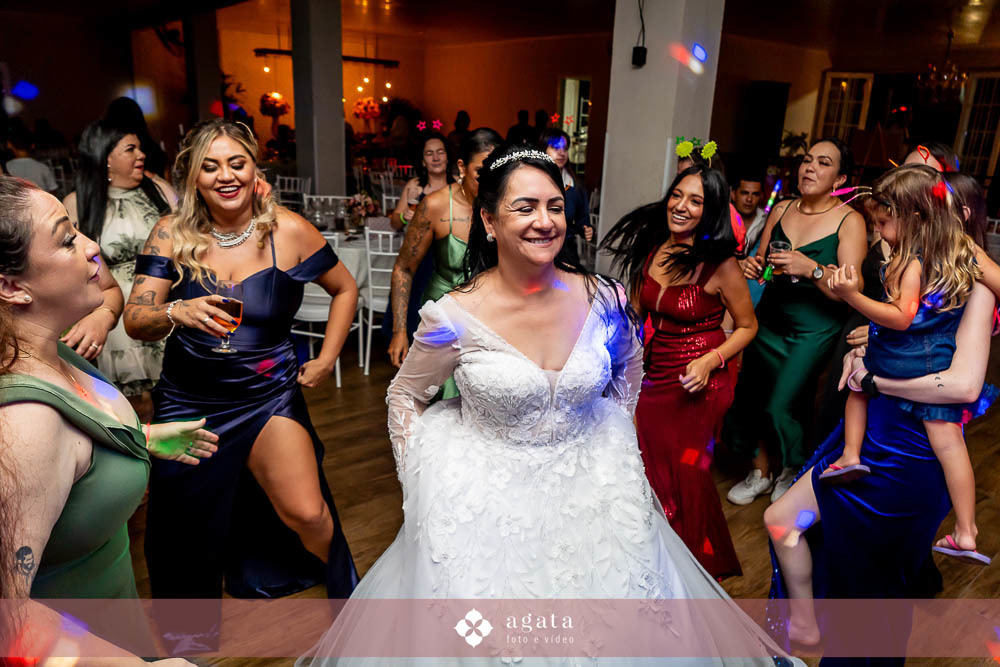 casamento ao ar livre-casamento curitiba-casamento-fotografo de casamento-fotografo curitiba-vestido de noiva-anel de noivado-casamento 2027-casamento-casamento do ano-noiva-wedding-fotografo de casamento curitiba-fotografo de casamento-wed-bride
