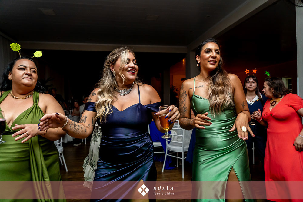 casamento ao ar livre-casamento curitiba-casamento-fotografo de casamento-fotografo curitiba-vestido de noiva-anel de noivado-casamento 2027-casamento-casamento do ano-noiva-wedding-fotografo de casamento curitiba-fotografo de casamento-wed-bride