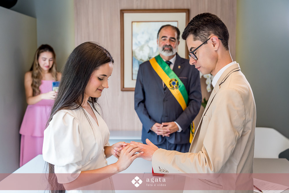 casamento civil-casamento civil curitiba-fotografo de casamento civil-fotografo decasamento curitiba-casamento civil no cartorio-registro civil-casamento civil-cerimonia de casamento civil-cerimonia de casamento-fotografo de familias
