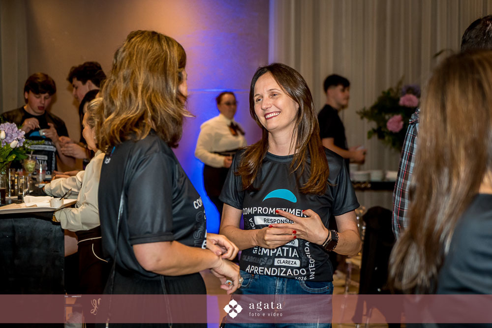 evento corporativo-fotografo curitiba-fotografo de evento corporativo-evento corporativo curitiba-mist eventos curitiba-festa de emoresa-evento corporativo em curitiba-fotografo de eventos sociais-fotografo em curitiba-evento empresarial-festa empresarial