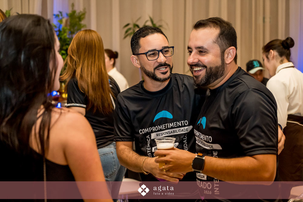 evento corporativo-fotografo curitiba-fotografo de evento corporativo-evento corporativo curitiba-mist eventos curitiba-festa de emoresa-evento corporativo em curitiba-fotografo de eventos sociais-fotografo em curitiba-evento empresarial-festa empresarial