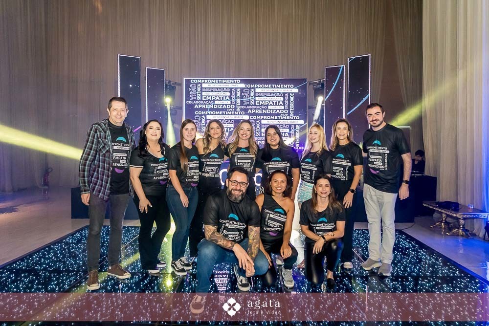 evento corporativo-fotografo curitiba-fotografo de evento corporativo-evento corporativo curitiba-mist eventos curitiba-festa de emoresa-evento corporativo em curitiba-fotografo de eventos sociais-fotografo em curitiba-evento empresarial-festa empresarial