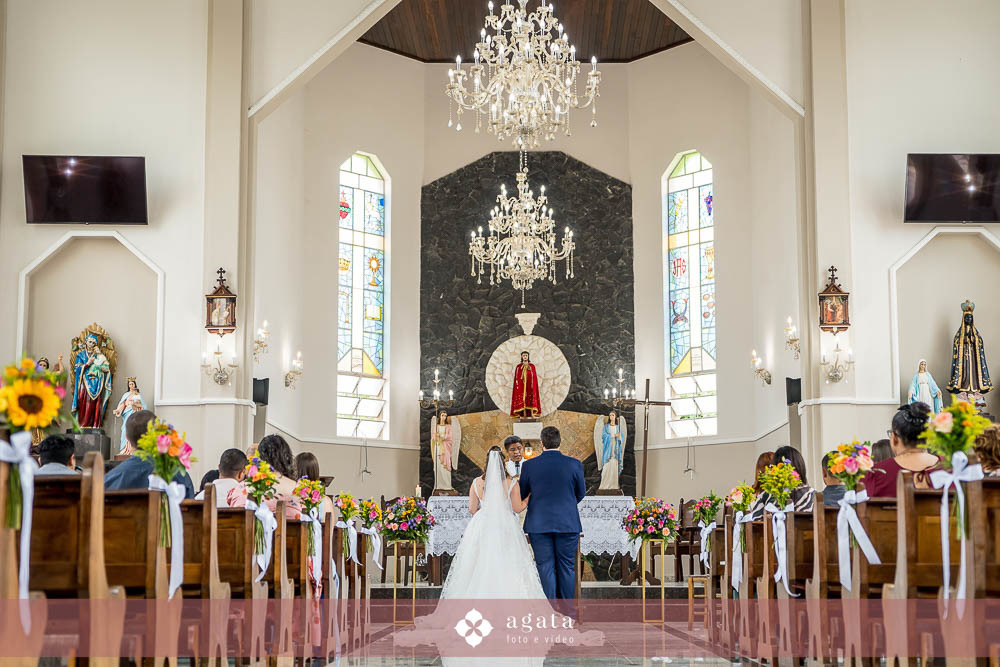 casamento curitiba-casamento catolico-casamento na igreja-fotografo de casamento-fotografo de familias-casamento-noiva-vesvido de noiva-casamento na igreja-matrimonio-casamento durante o dia-fotografo de familias-wedding-casamento 2025