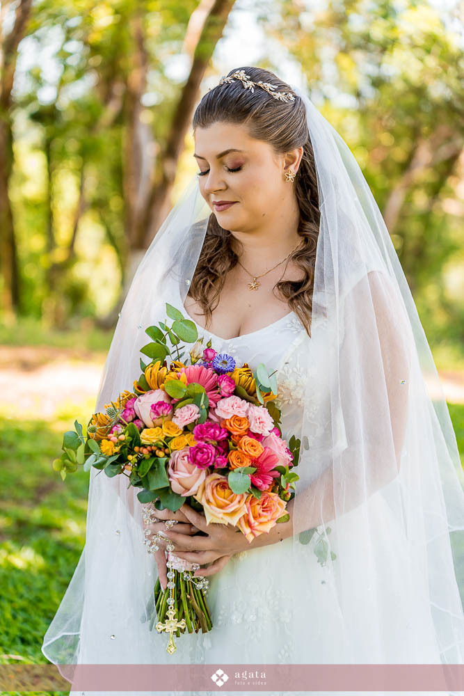 casamento curitiba-casamento catolico-casamento na igreja-fotografo de casamento-fotografo de familias-casamento-noiva-vesvido de noiva-casamento na igreja-matrimonio-casamento durante o dia-fotografo de familias-wedding-casamento 2025