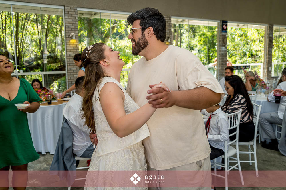casamento curitiba-casamento catolico-casamento na igreja-fotografo de casamento-fotografo de familias-casamento-noiva-vesvido de noiva-casamento na igreja-matrimonio-casamento durante o dia-fotografo de familias-wedding-casamento 2025