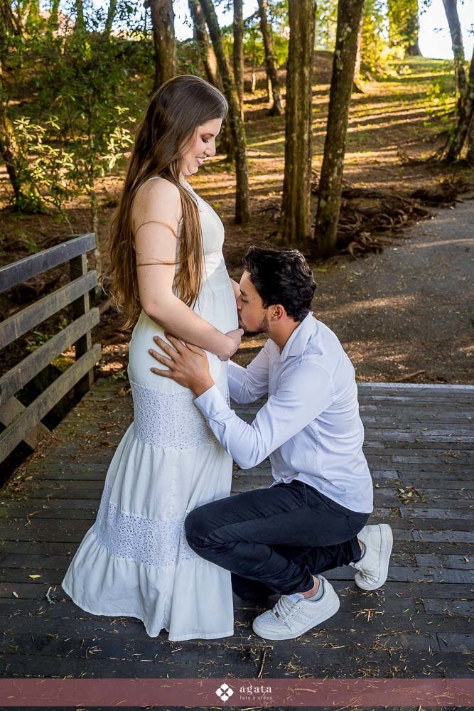 ensaio pre wedding-ensaio pre casamento-noivos-casamento 2026-fotografo de casamento curitiba-ensaio espontaneo-ensaio de casal no campo-ensaio pre casamento ao ar livre-fotografo