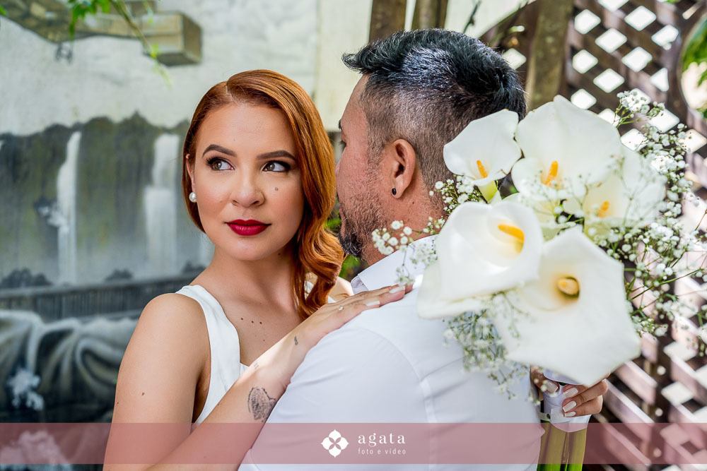 ensaio pre wedding-ensaio pre casamento-ensaio casal urbano-fotografo de casamento-fotografo de casamento curitiba-ensaio de casal urbano-ensaio de casal com vinho-pre wedding-pre wed-casal-fotografo de casamento-wedding-cwb-noivos