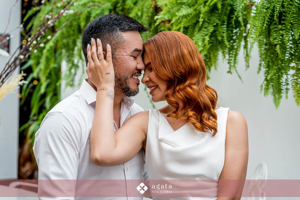 ensaio pre wedding-ensaio pre casamento-ensaio casal urbano-fotografo de casamento-fotografo de casamento curitiba-ensaio de casal urbano-ensaio de casal com vinho-pre wedding-pre wed-casal-fotografo de casamento-wedding-cwb-noivos