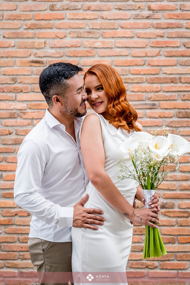 ensaio pre wedding-ensaio pre casamento-ensaio casal urbano-fotografo de casamento-fotografo de casamento curitiba-ensaio de casal urbano-ensaio de casal com vinho-pre wedding-pre wed-casal-fotografo de casamento-wedding-cwb-noivos