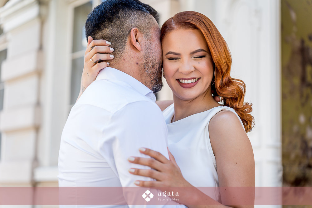 ensaio pre wedding-ensaio pre casamento-ensaio casal urbano-fotografo de casamento-fotografo de casamento curitiba-ensaio de casal urbano-ensaio de casal com vinho-pre wedding-pre wed-casal-fotografo de casamento-wedding-cwb-noivos