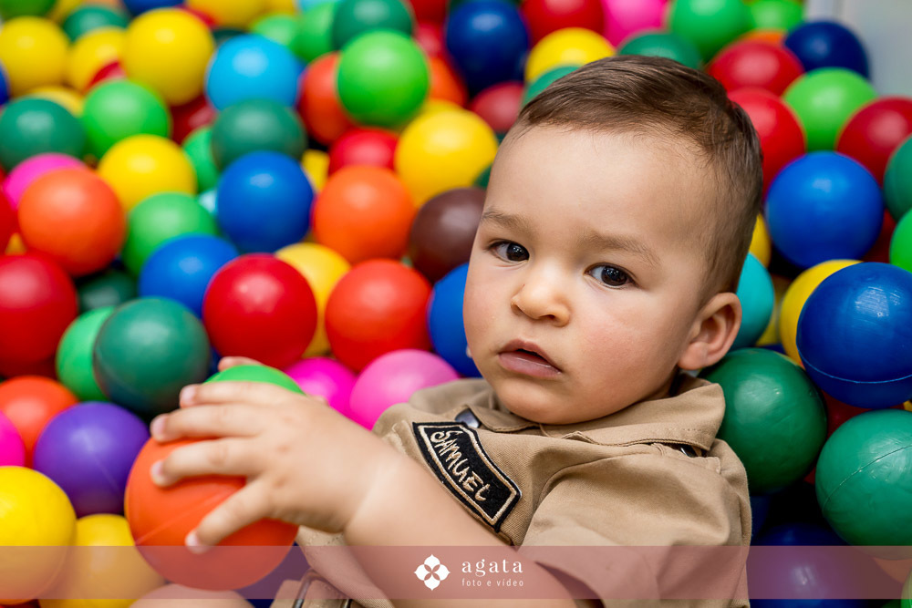 aniversaio de um ano-fotografo de familias-fotografo curitiba-aniversario safari-um aninho-festa safari-decoracao safari-festa de um ano menino-festa infantil-aniversario de crianca-aniversario infantil safari-festa no safari-um aninho festa