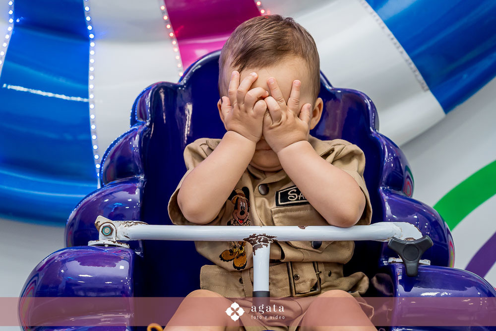 aniversaio de um ano-fotografo de familias-fotografo curitiba-aniversario safari-um aninho-festa safari-decoracao safari-festa de um ano menino-festa infantil-aniversario de crianca-aniversario infantil safari-festa no safari-um aninho festa