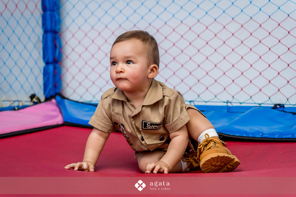 aniversaio de um ano-fotografo de familias-fotografo curitiba-aniversario safari-um aninho-festa safari-decoracao safari-festa de um ano menino-festa infantil-aniversario de crianca-aniversario infantil safari-festa no safari-um aninho festa