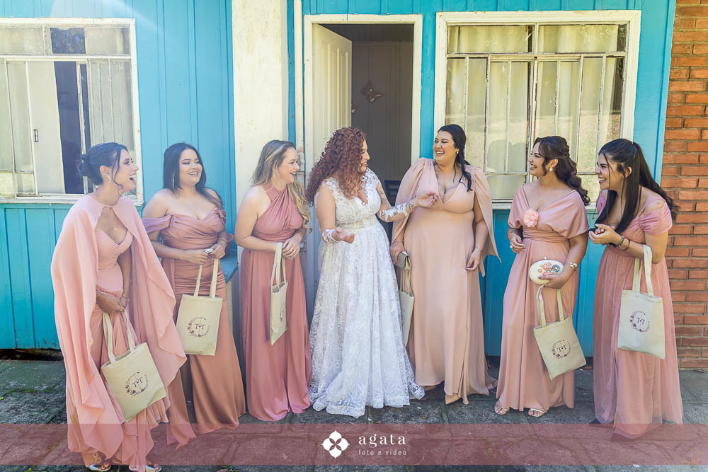 casamento ao ar livre-fotografo de casamento-casamento curitiba-casamento-wedding-fotografo curitiba-casamento ao ar livre curitiba-casamento ar livre-vestido de noiva-fotografo cwb-noivos-noiva-decoração de casamento-wed-making of noiva-noiva ruiva