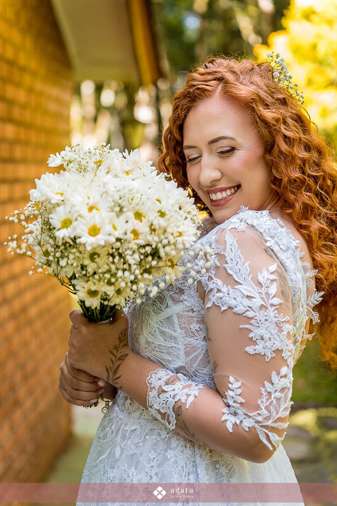 casamento ao ar livre-fotografo de casamento-casamento curitiba-casamento-wedding-fotografo curitiba-casamento ao ar livre curitiba-casamento ar livre-vestido de noiva-fotografo cwb-noivos-noiva-decoração de casamento-wed-making of noiva-noiva ruiva