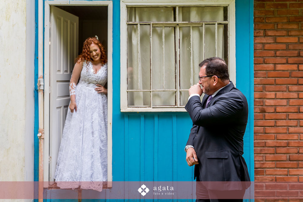 casamento ao ar livre-fotografo de casamento-casamento curitiba-casamento-wedding-fotografo curitiba-casamento ao ar livre curitiba-casamento ar livre-vestido de noiva-fotografo cwb-noivos-noiva-decoração de casamento-wed-making of noiva-noiva ruiva