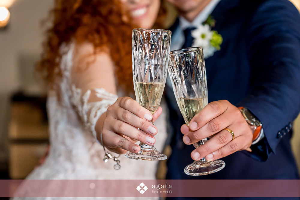 casamento ao ar livre-fotografo de casamento-casamento curitiba-casamento-wedding-fotografo curitiba-casamento ao ar livre curitiba-casamento ar livre-vestido de noiva-fotografo cwb-noivos-noiva-decoração de casamento-wed-making of noiva-noiva ruiva